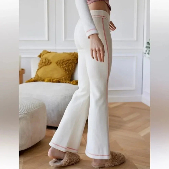Out From Under Fleece Flare Pants Urban Outfitters Cream White and Red Pull On - Picture 2 of 10